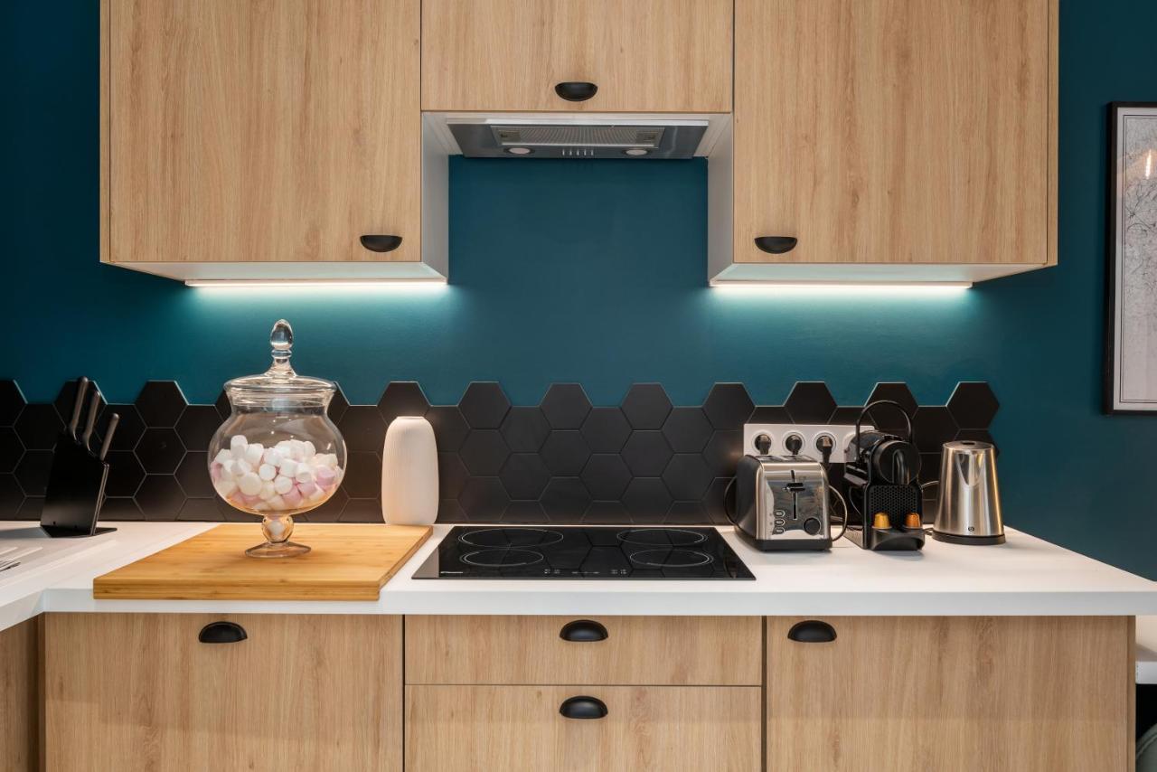 Le Cocon On Dine Apartment Lyon Bagian luar foto
